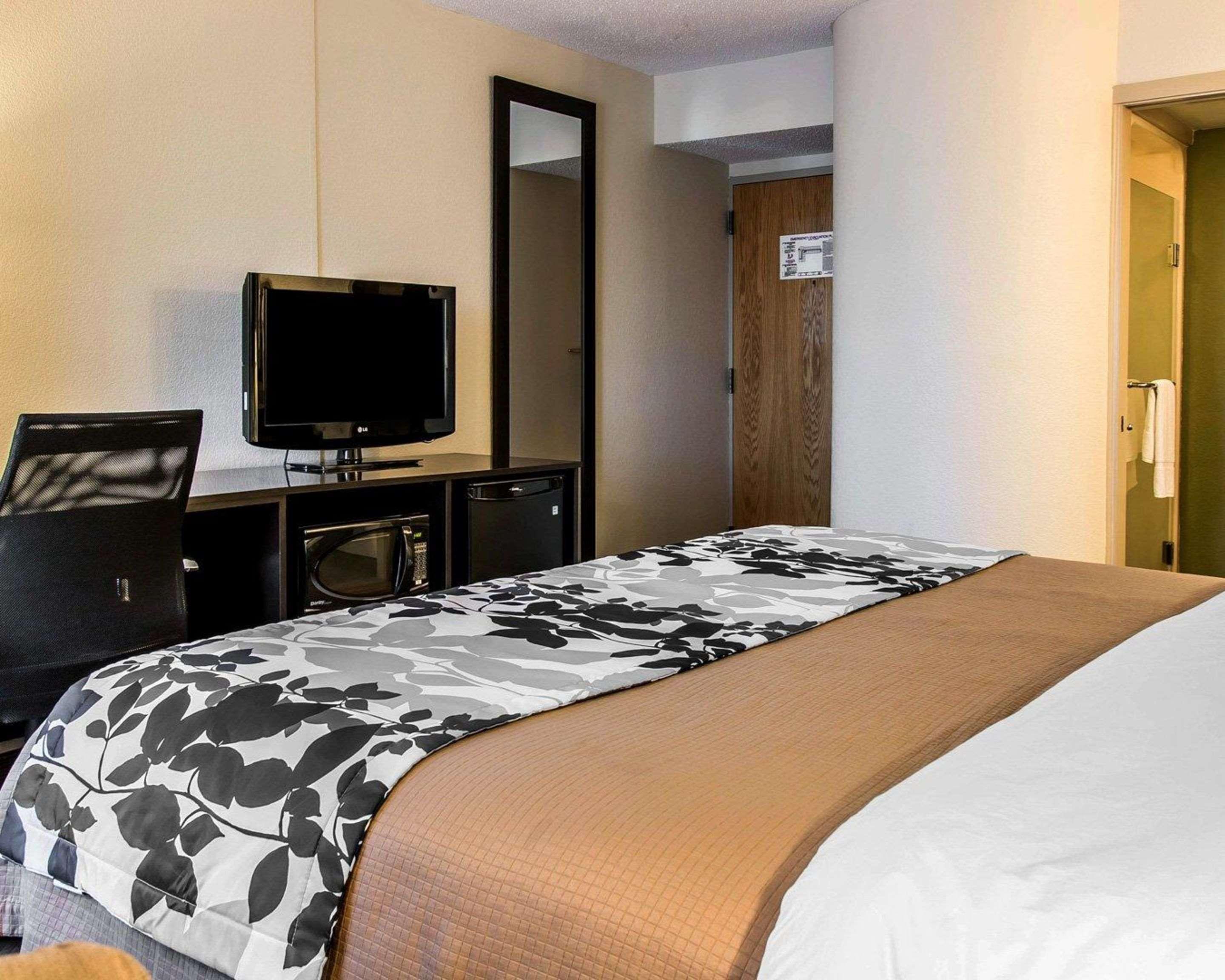 מידלנד Sleep Inn מראה חיצוני תמונה